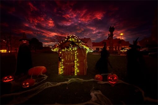 halloween výzdoba Touškov_1025_Město Touškov (2) halloween výzdoba Touškov_1025_Město Touškov (2)