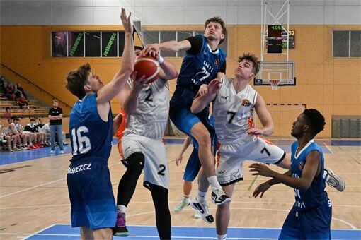 2025.11.07-20.33.44-824w