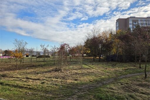 Ve Skvrňanech uklidili zanedbané prostranství_1125_MO3 (1) Ve Skvrňanech uklidili zanedbané prostranství_1125_MO3 (1)