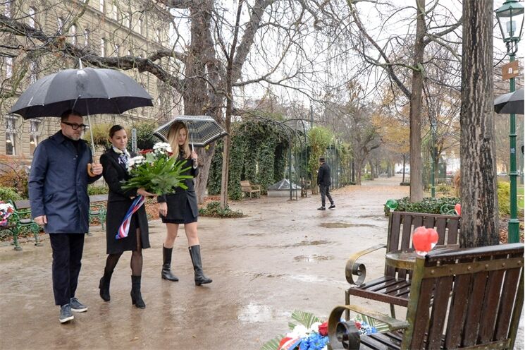 V Plzni si připomněli výročí sametové revoluce_1125_MMP (1)