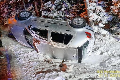 nehoda Sušice_1125_HZSPK (1) nehoda Sušice_1125_HZSPK (1)