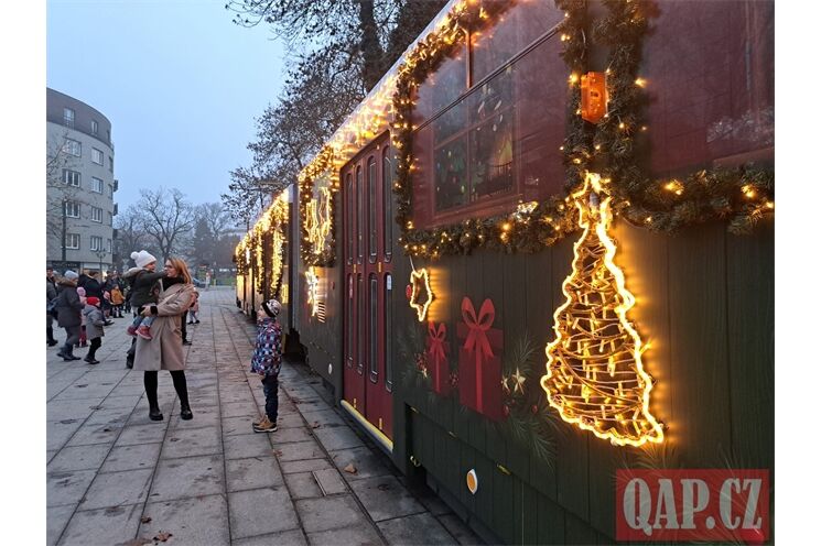 vánoční tramvaj 1125_QAP (4)