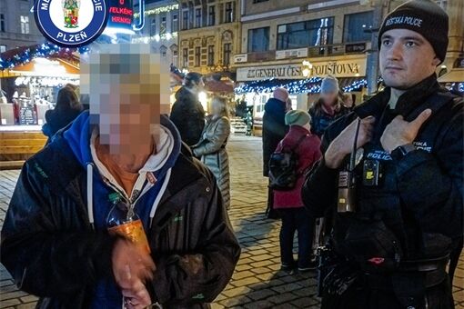 Adventní trhy přilákaly i hledaného muže_1225_MPP