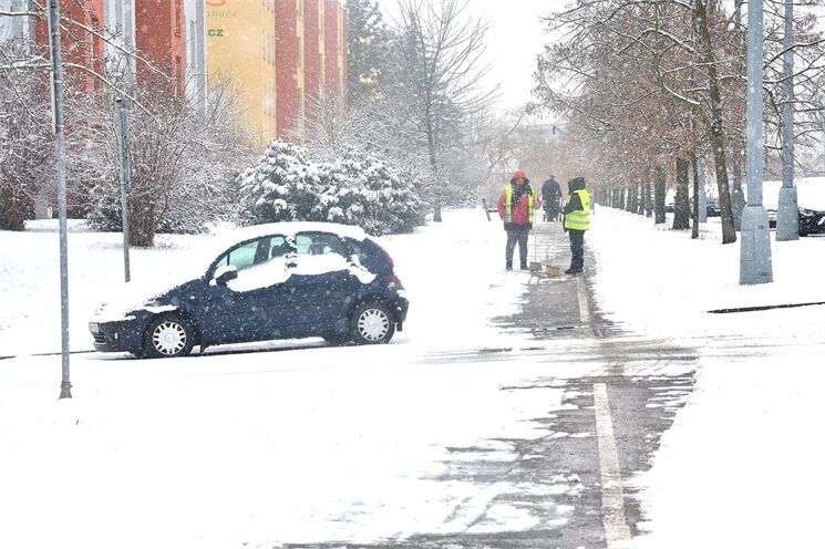 zimní údržba na Jedničce_1225_UMO1