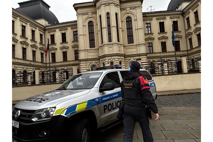 bomby soud Plzeň_1225_PČR