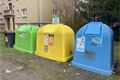 V Rokycanech pokračují úpravy kontejnerů na tříděný odpad_1225_město Rokycany (2)