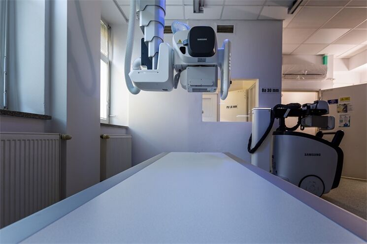 Stodská nemocnice má nový rentgen_1225_nemocnice Stod (1)