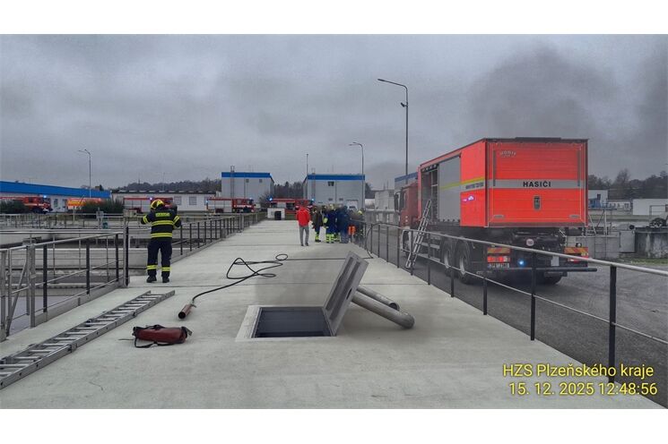 požár čov plzeň_1225_HZSPK (3)