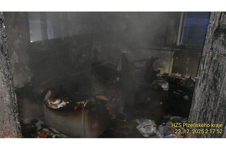požár domu HT_1225_HZSPK (2)