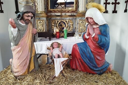 Kompletní Svatá rodina 2