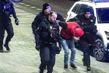 Opilý cestující vyhrožoval řidiči autobusu v Plzni_0126_MPP