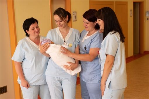 Fn Plzeň porodnice ilustrační_0126_FN Plzeň