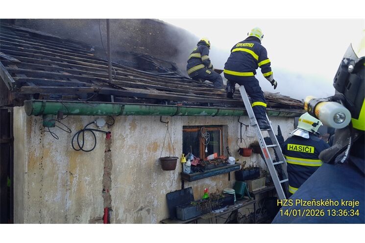 požár domu Vstiš_0126_HZSPK (2)