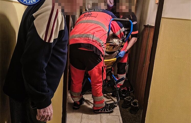 všímavý soused pomohl seniorce_0126_MPP