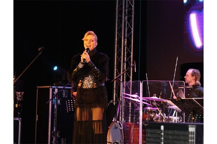 Helena Vondráková koncert_0126_Martina Sihelská (1)