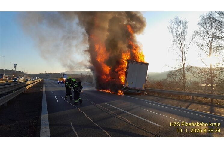 požár NA D5_0126_HZSPK (4)