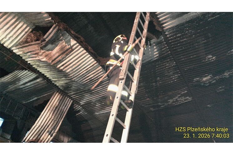 požár zemědělský objekt Krasíkov_0126_HZSPK (5)