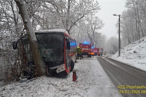 nehoda autobusu na Roudné nehoda autobusu na Roudné