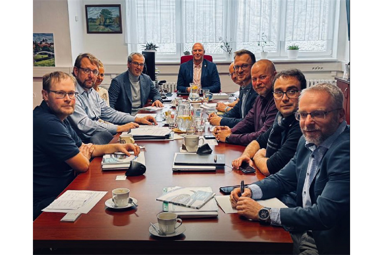 jednání autobus Tachov-Barnau_0126_město Tachov