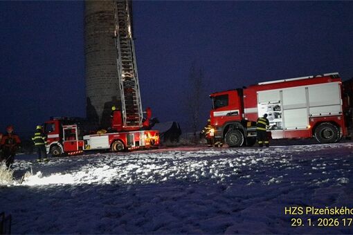 Muž na komínu Strašice_0126_HZSPK (1) Muž na komínu Strašice_0126_HZSPK (1)