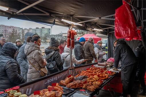 zabijačka Skvrňany0226_UMO3 (8) zabijačka Skvrňany0226_UMO3 (8)