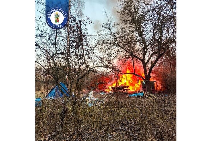 požár chatky Božkov_0226_MMP (2)