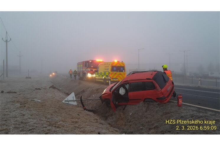 nehody PK_Ostrov u Stříbra_020326_HZSPK (5)