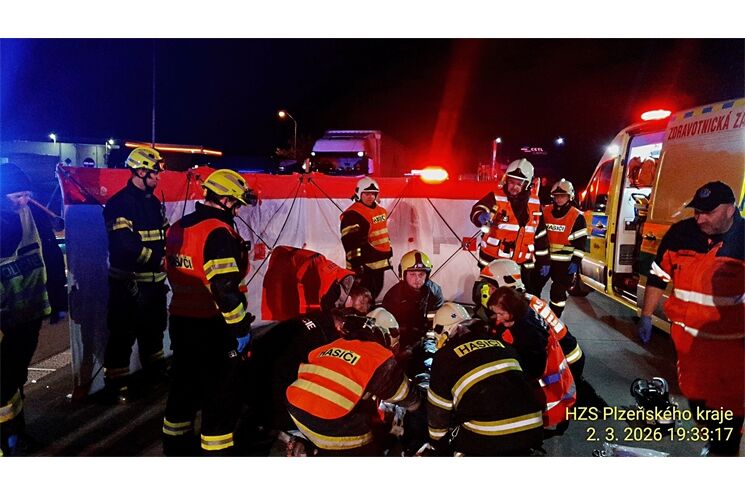 záchrana muže D5_0326_HZSPK (2)