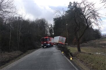 pátrání po dopravní nehodě Tachov_0326_PČR