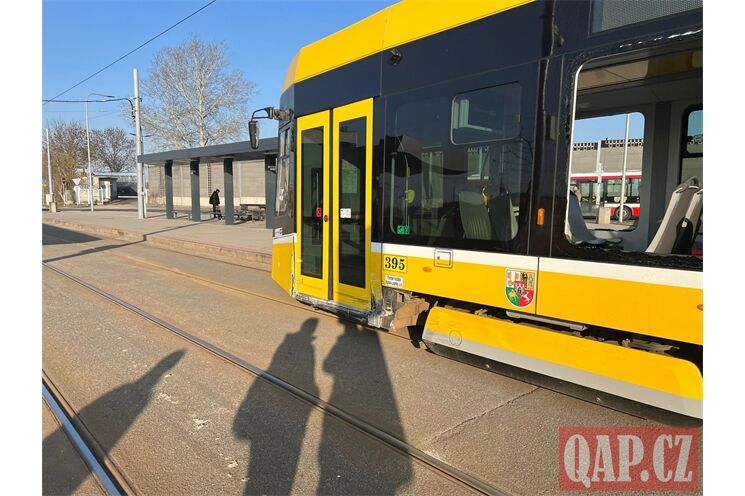 Nehoda dvou tramvají Bory_0326_QAP (1)
