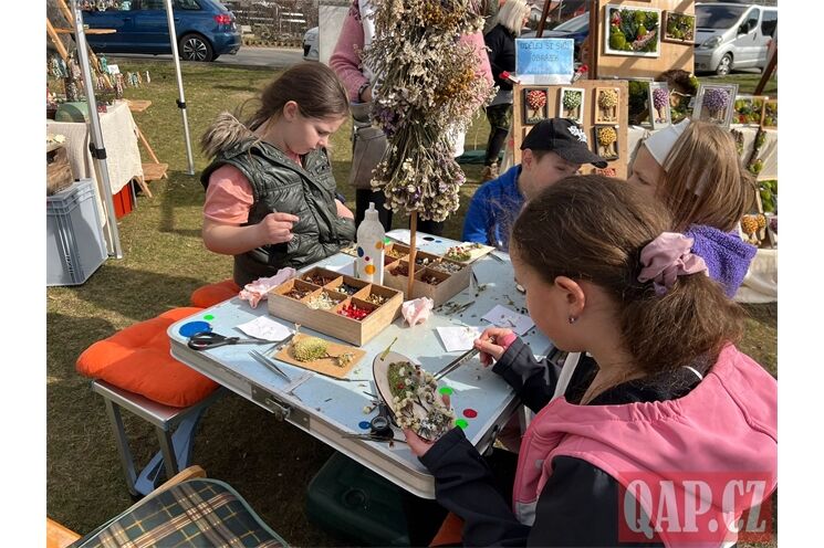jarní trhy Chrást_0326_QAP (18)