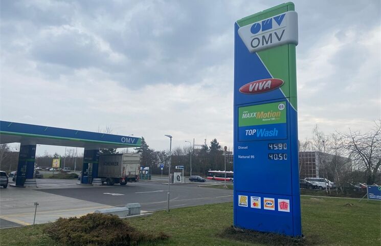 Pohonné hmoty_0326_QAP (1)