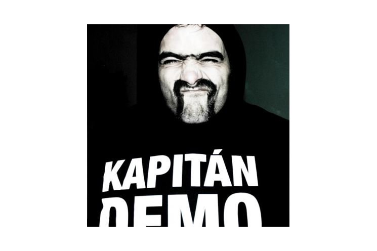 Kapitán Demo zdroj:http://a4.l3-images.myspacecdn.com/images02/128/360f13bc92f3416c96fc214e9282224d/l.jpg Kapitán Demo zdroj:http://a4.l3-images.myspacecdn.com/images02/128/360f13bc92f3416c96fc214e9282224d/l.jpg