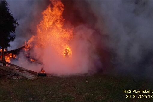 Požár kůlny Tachovsko_0326_HZSPK (2)