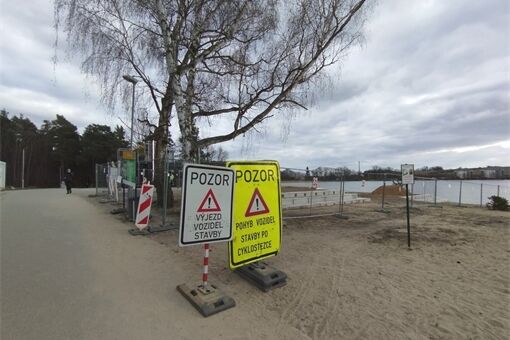 Na Boleváku začne instalace mol_0326_MMP (2)