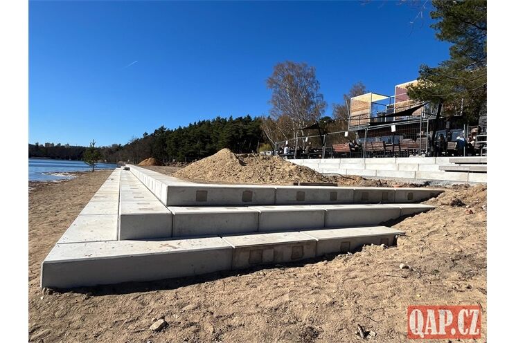 Bolevak nova mola instalace foto QAP (9)