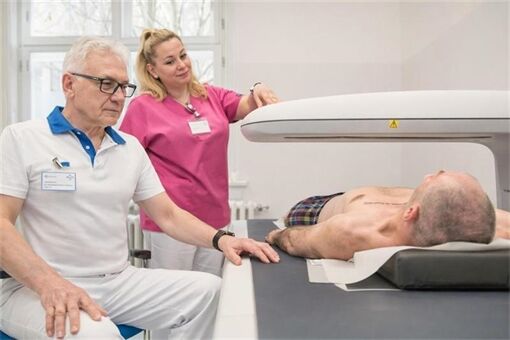 osteoporóza_0426_EUC Klinika Plzeň (6) osteoporóza_0426_EUC Klinika Plzeň (6)