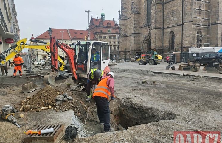 bagry na náměstí Republiky a kašny_0426_Milan Svoboda QAP (7)
