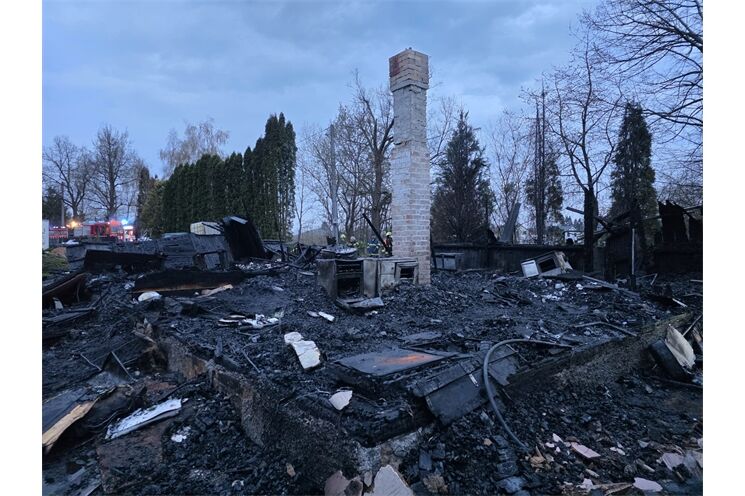 požár chaty Cheznovice_0426_HSZPK (2)