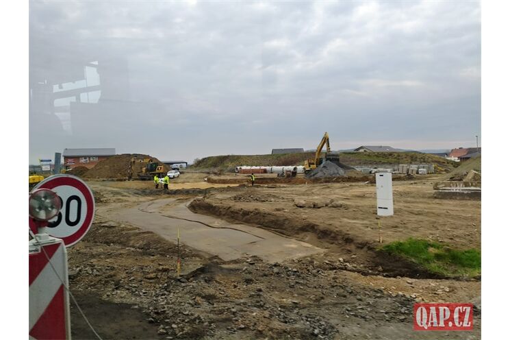 Lužany stavba křižovatky5