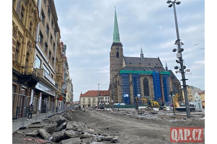 Revitalizace náměstí Republiky_0426_QAP (1)