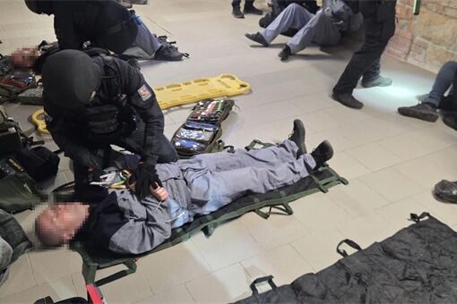 cvičení IZS věznice_0426_PČR (2)