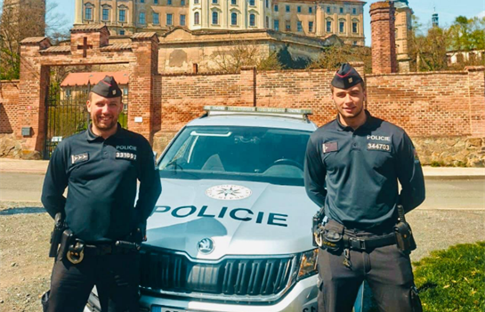 zachránili život muži_0426_PČR