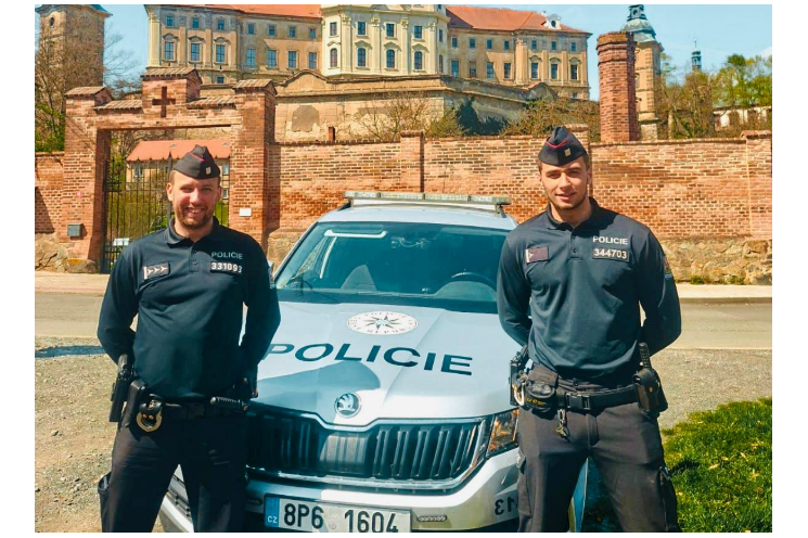 zachránili život muži_0426_PČR