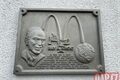 ray kroc pamětní deska_0526_QAP (1)