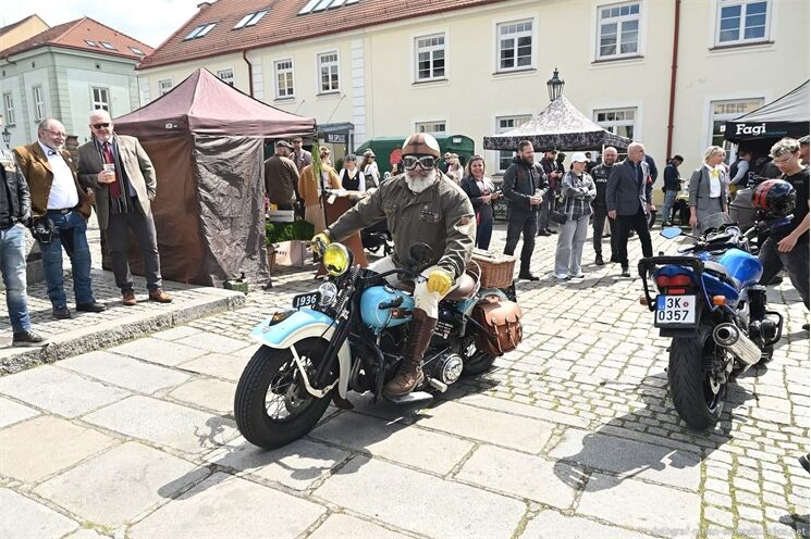 Burácení motorů ovládlo Plzeň_0526_M (1)