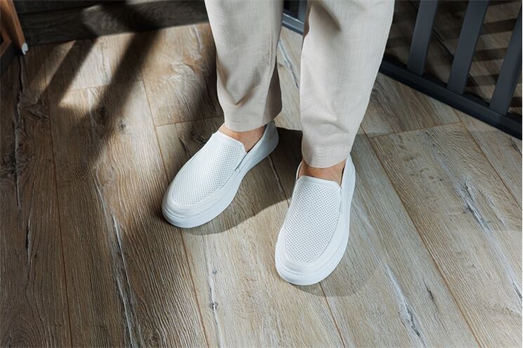 slip-on-tenisky-maximalni-svoboda-bez-zbytecneho-snerovani