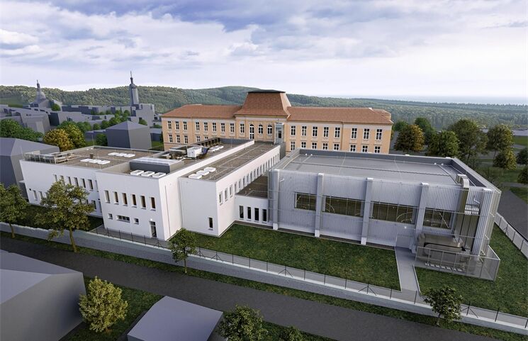 Školu ve Stříbře čeká demolice tělocvičny_0626_PK (1)
