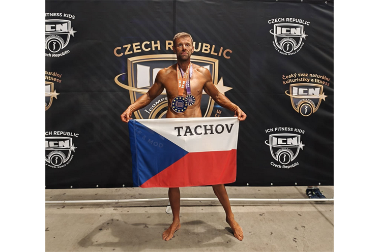 učitel z Tachova úspěch kulturistika_0626_ZŠ Hornická Tachov (1)