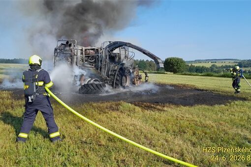 požár pole Čečovice_0626_HZSPK (1)